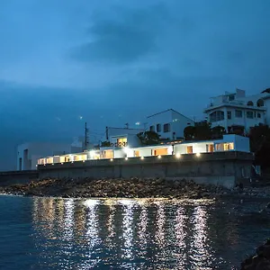 https://hayama-funny-house-villa.kanagawa-hotels.com